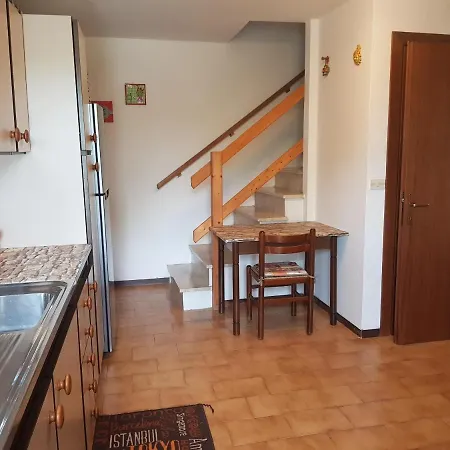 Dom wakacyjny Casa Vacanze Rovere *